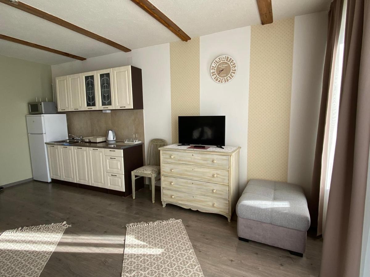 Platan Apartmanhaz Balatongyörök 外观 照片